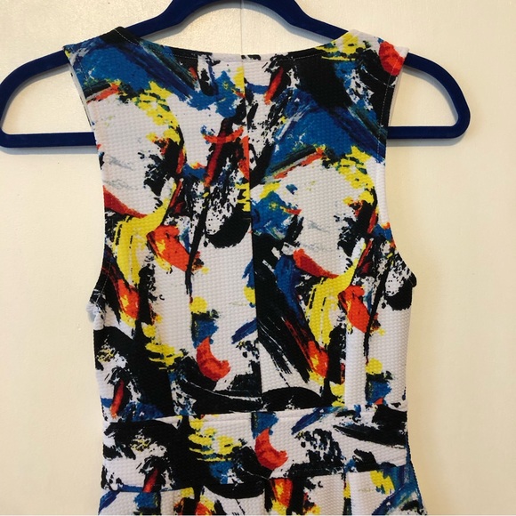 Marilyn Monro Sleeveless Sheath Dress - Picture 13 of 15